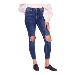 Free People Mid Rise Distressed Busted Knee Skinny Ankle Jeans 29